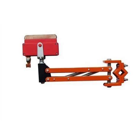 Aluminium And Iron Red And Black DSL Current Collector For Eot Crane