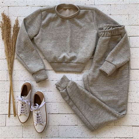 Conjunto Lanzinha Cropped e Calça Luxo Nude Dondoca Moda Feminina