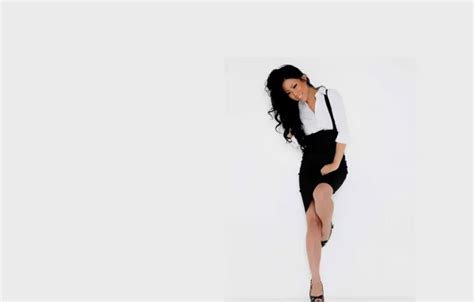 Wallpaper sexy dress woman beauty brunette heels for mobile and desktop section девушки