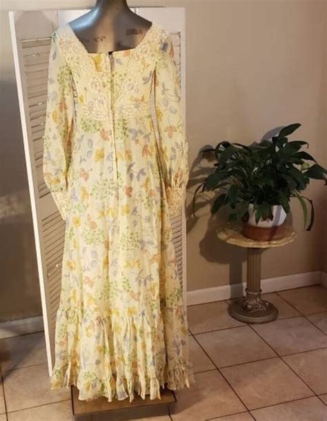 Vintage 70s Floral Print Gunne Sax Style Prairie Dres Gem