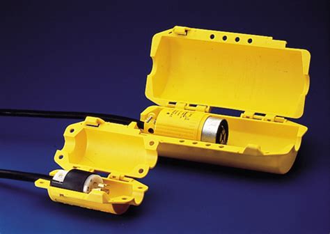 Лючки для штепсельных коробок типа лп 6 фото