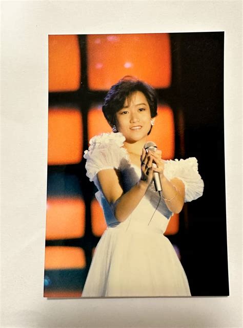 【目立った傷や汚れなし】岡田有希子 アルバム保存 当時物 80年代アイドル 懐かしい写真 の落札情報詳細 ヤフオク落札価格情報 オークフリー