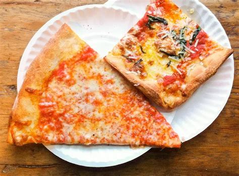Best New York Pizza 15 Of Nycs Top Pizza Slices Read About The