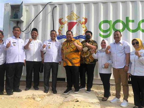 Kadin Sultra Beri Bantuan Mesin Oksigen Generator Ke Pemkot Kendari