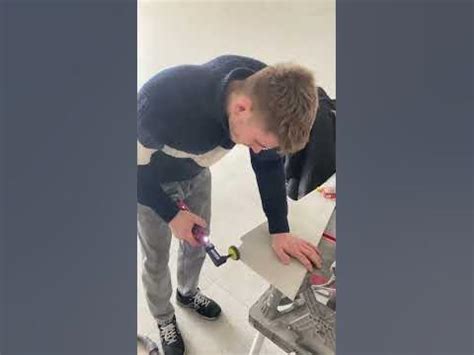 НОВИНКА! Безщеточный гравер Milwaukee - YouTube