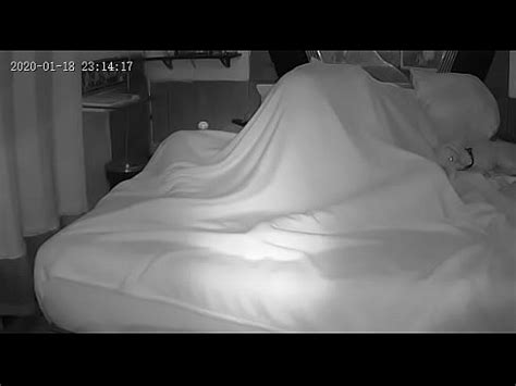 BBB Edredom Pegando Fogo XVIDEOS