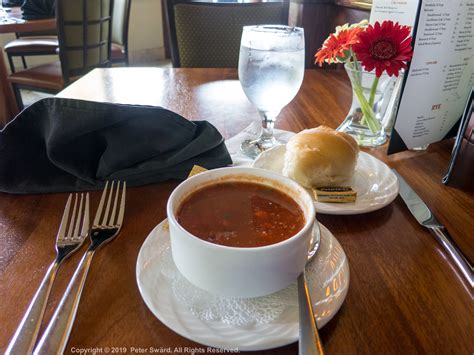 The Daily Lunch: Cafe Escadrille Burlington