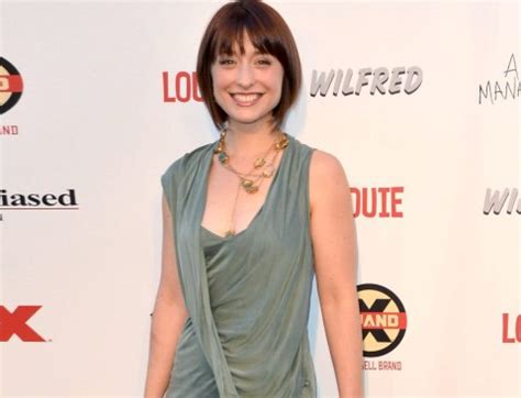 Allison Mack Net Worth, Siblings, Children, Spouse, Age