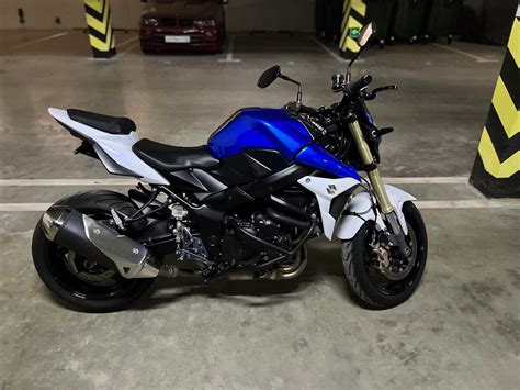 Купить б у Suzuki GSR инжектор передач в Краснодаре синий naked bike года на Авто ру