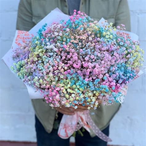 Купить букет из радужной гипсофилы с доставкой - FloraHimki.ru