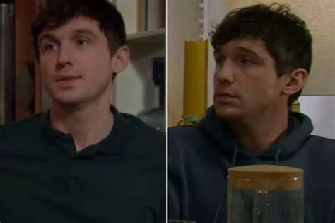 Emmerdale Rebecca Sarker S Hottest Snaps Skimpy Bikini To Peachy Bum Display Daily Star