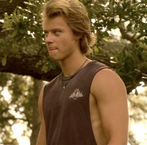 Pin By Addison On JJ Hot Actors Jj Outer Banks Videos Hottest Guy Ever