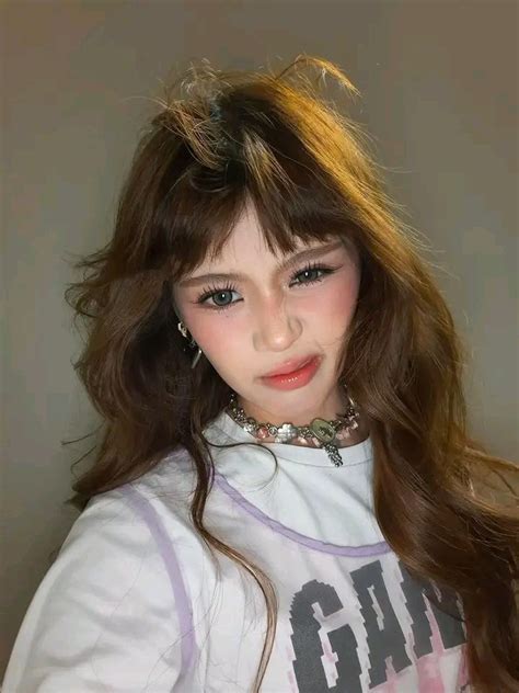 BINI MALOI In 2024 Pretty Brunette Tiktok Style Pretty