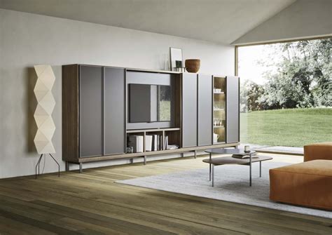TV Panels - Satariano