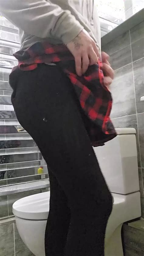 S Ah Huge Analplug British Shemale Anal Toy Amateur Porn Xhamster