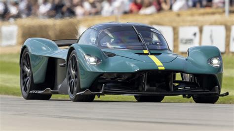 Top Gear Goes On An Aston Martin Valkyrie Taxi Ride