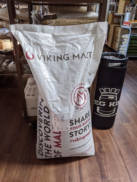 Rahr Base Malt 55lb Sack 2 Row 10 Off In Store Unmilled Malted