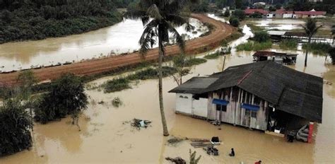 Flood Rapid Bus Service In Five Kuantan Routes Suspended New Straits