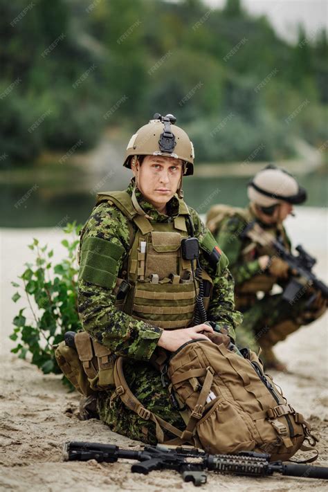 Soldiers react to the latest canadian army salary adjustments 15