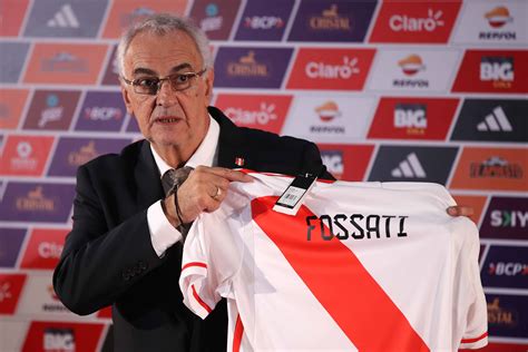 Jorge Fossati y el desafío que implicará enfrentar a Uruguay al comando