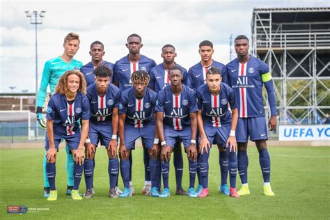 6J U19 PSG 3 Valenciennes FC 10 2 1 1 1 Les Titis Du PSG