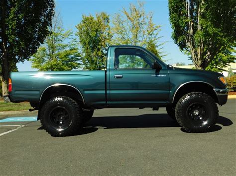 1997 Toyota Tacoma 2dr X Cab 4x4 27liter 5 Speed Lifted 33mud Tires