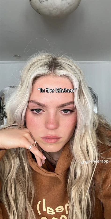 Reneé Rapp Source on Twitter this was funny as fuck to make oh my god reneerapp via TikTok