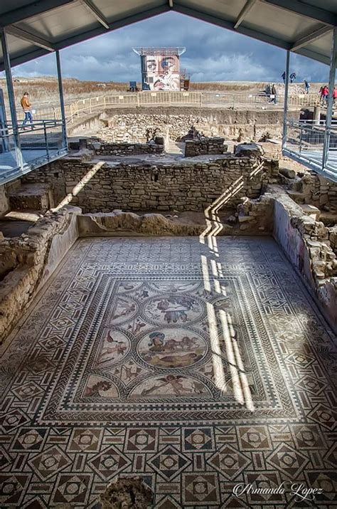 Mosaico de los Amores ubicado en el conjunto arqueológico de Cástulo