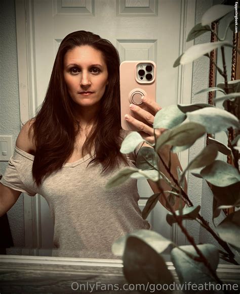 Goodwifeathome Nude OnlyFans Leaks Fappening FappeningBook