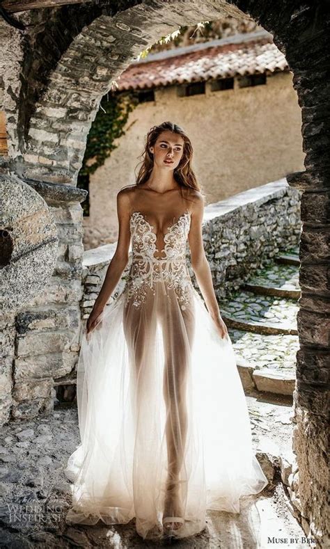 76 Naked Wedding Dresses For Daring Brides Weddingomania