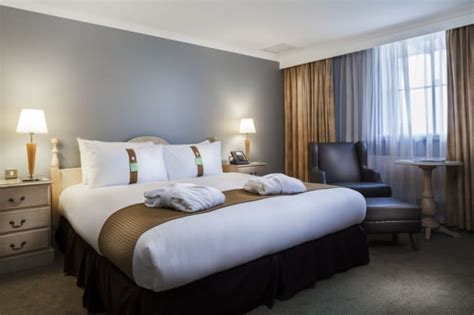 Holiday Inn LONDON - SUTTON Hotel (Sutton) from £58 | lastminute.com