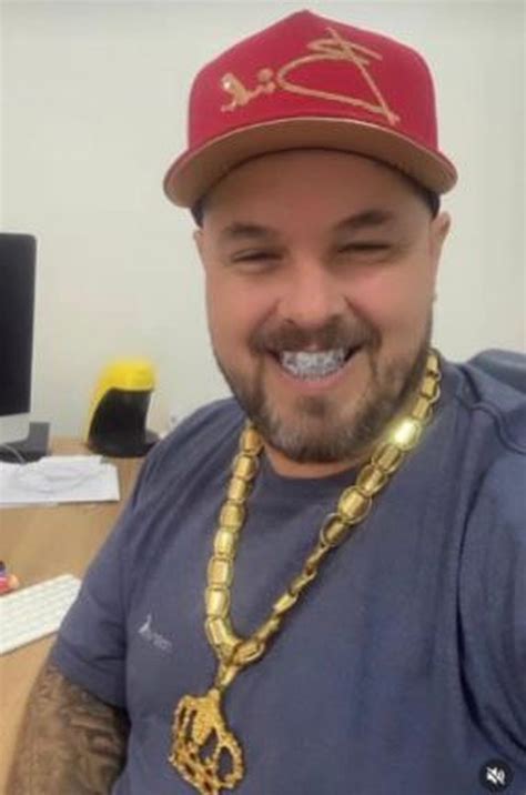 Empresário de cantores famosos é preso suspeito de extorsão e agiotagem