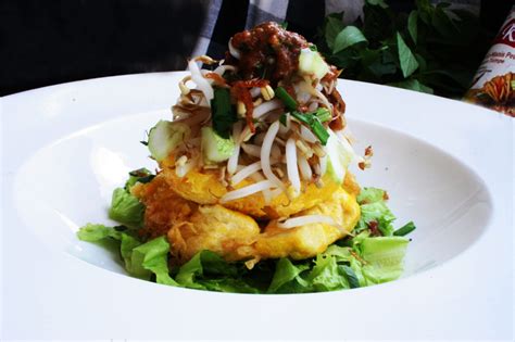 flavor explosion indonesian fusion food nomad lawyer