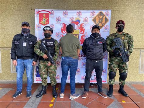 Capturan En Hotel De Bogotá A Cabecilla De Las Disidencias Farc Rcn Radio