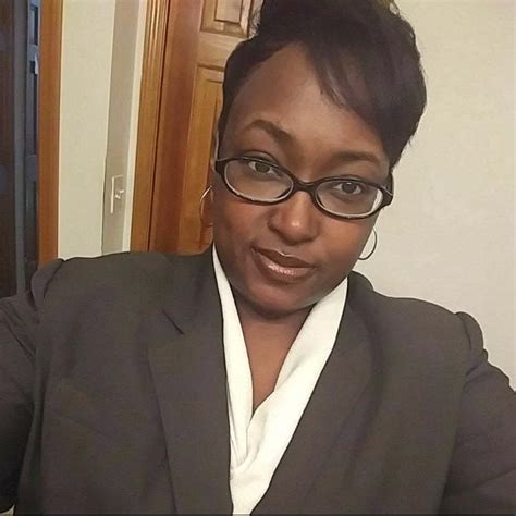 Mature Ebony Named Erica ShesFreaky