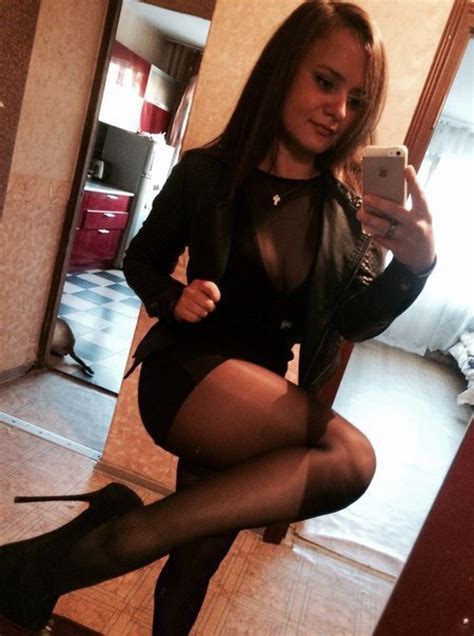 Heels Best Hot Selfies