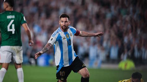 Messi Se Luce Con Hat Trick De Goles Y De Asistencias En El Argentina