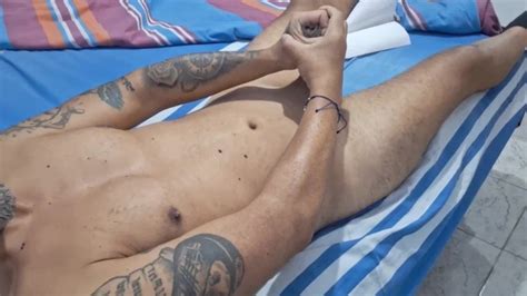LA MEJOR MASTURBACION QUE VERÁS DE LATINO Pornhub Gay