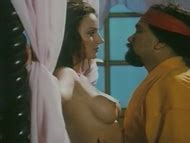 Naked Giorgia Emerald In Chinese Kamasutra