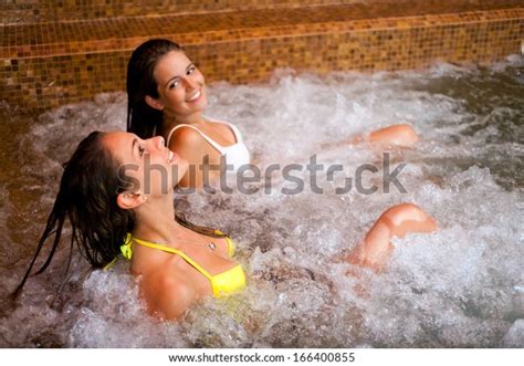 310 2 People Jacuzzi Images, Stock Photos, 3D objects, & Vectors ...