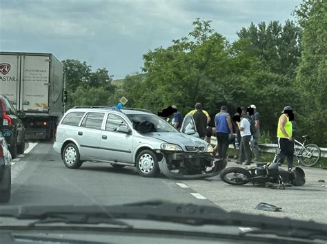 Accident între o mașină și o motocicletă în Răscruci Cluj Un bărbat