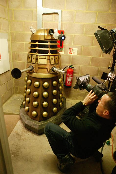 Doctor Who 1x06 Dalek Behind The Scenes Doctor Who Doctor Dr Who