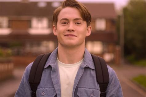 Heartstopper Netflix Kit Connor Parle T Il Vraiment Français