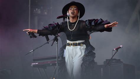 Lauryn Hill D Croche Le Disque De Diamant Avec Son Classique The