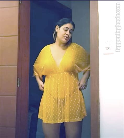 Isinha Menezes Isinhamnzs Nude OnlyFans Leaks Fappening FappeningBook