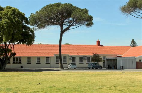 The Pinelands Primary School The Blue School