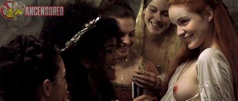 Carolina Bona Nude Pics P Gina