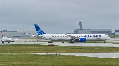 United Airlines Boeing 787 10 Dreamliner N14016 United Air Flickr