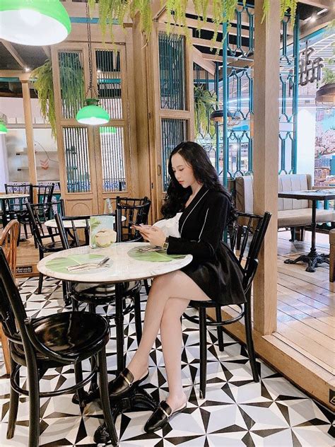 Hot girl livestream Xuân Tiên tậu nhà riêng ở tuổi 24