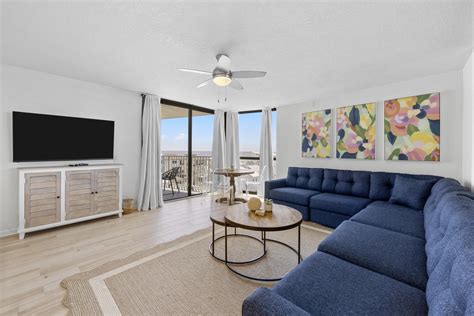 2 main st miramar 4